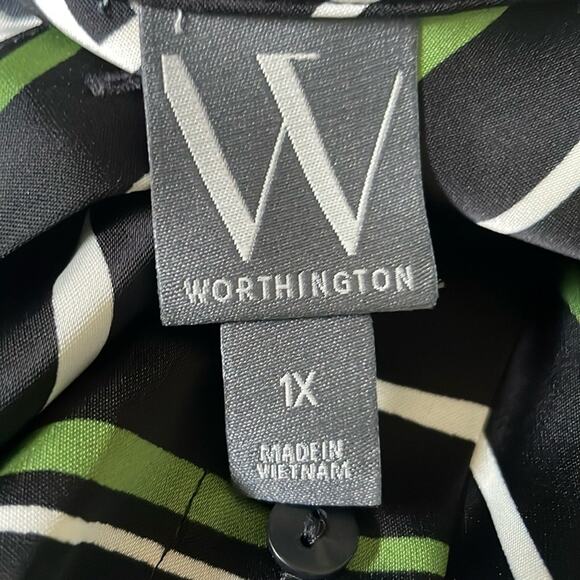 Worthington Plus Long Sleeve Geo Linear Midi Wrap Dress 1x - Picture 6 of 6